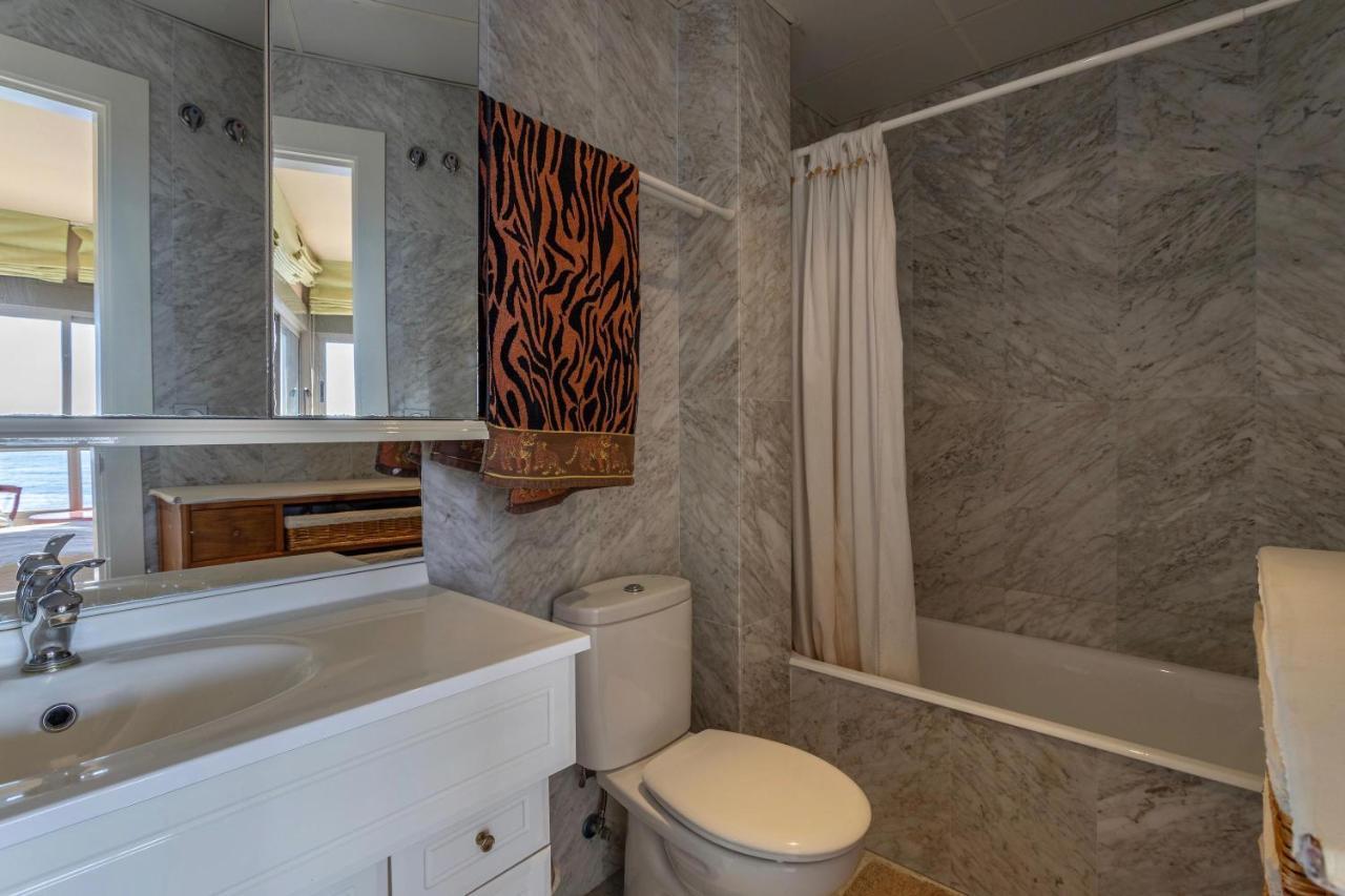 Apartamento Carla Альмуньекар Экстерьер фото